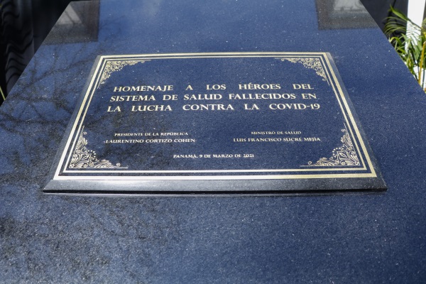 HOMENAJE 2