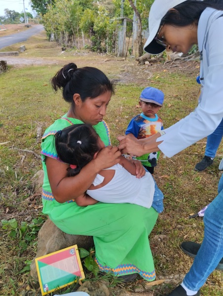 A buen ritmo primera etapa de vacunación contra el Sarampión