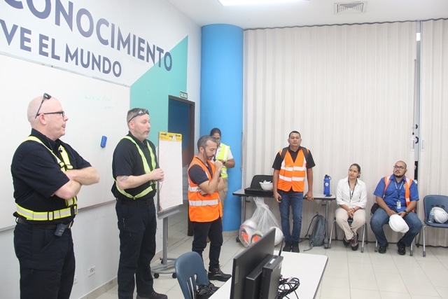 COLABORADORES ADUANA 2