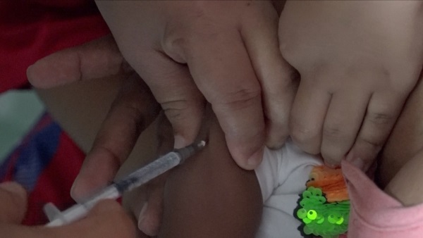 ENFERMERAS VACUNAS 3