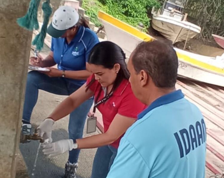 MINSA REVISIÓN AGUA HERRERA 3