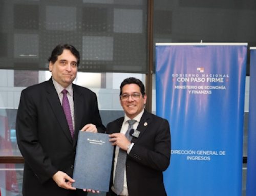 DGI y AMPYME firmaron convenio para facilitar trámites y apoyar a emprendedores y MIPYMES