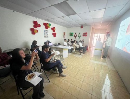 Cuidadores de adultos mayores recibieron capacitación en atenciones claves en hogares de ancianos