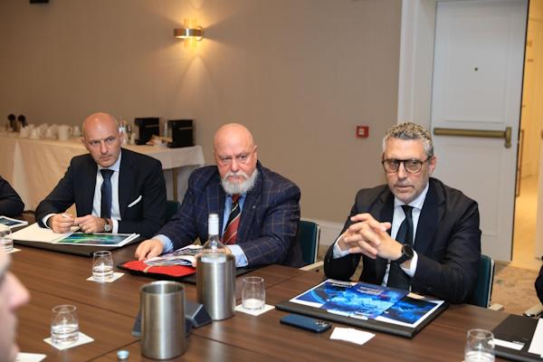 EMPRESAS ITALIANAS 4