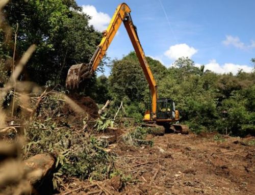 MOP realiza dragado en río Curundú y Puente del Rey