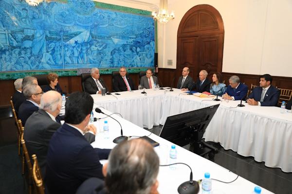 PRESIDENTE MULINO Y CONSEJO 2