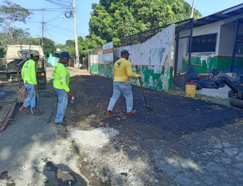 Acondicionan sede de Los Santos para el año escolar 2025