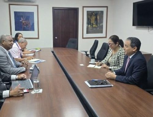 Aduanas se reúne con el Secretario de Colón Puerto Libre