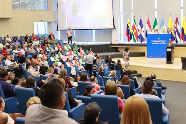 ESCUELA DE DIRECTORES 4