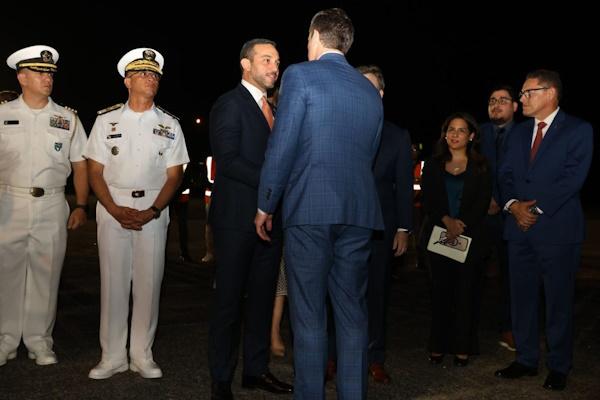 SECRETARIO DE DEFENSA 2