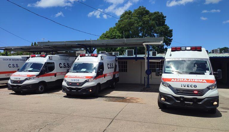 CSS refuerza atención de urgencias en Coclé con tres nuevas ambulancias de alta tecnología