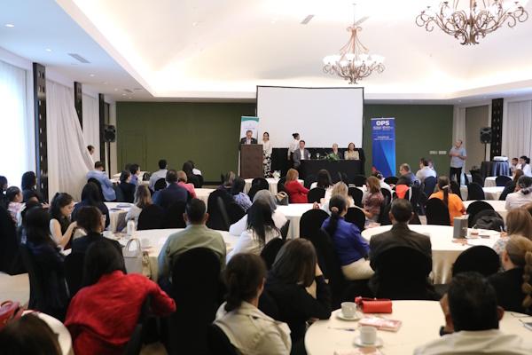 MINSA aborda impacto de la inteligencia artificial y el cambio climático en la salud de los trabajadores