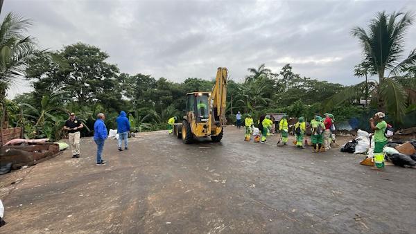 MiAMBIENTE y Autoridad de Aseo realizan operativo para erradicar desechos sólidos en el Aeropuerto de Tocumen