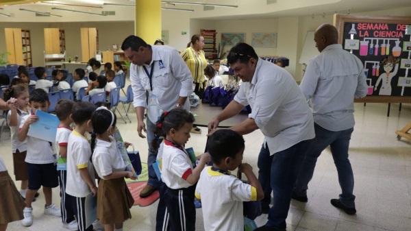 IDAAN semana de la Ciencia