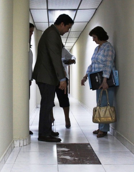 recorrido de viceministro a las-oficinas