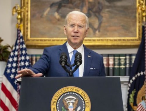 Biden aboga por revertir la decisión del Supremo de EEUU sobre el aborto y tilda el fallo de “error”