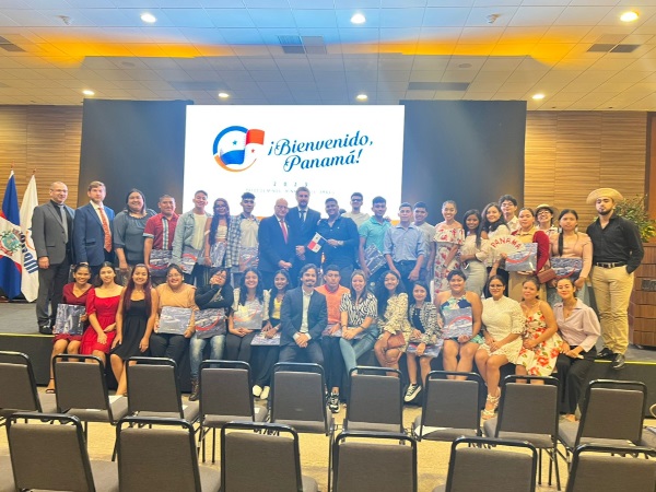 ESTUDIANTES BRASIL 3