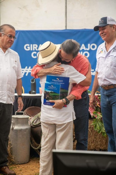 PRODUCTORES VERAGUAS 4