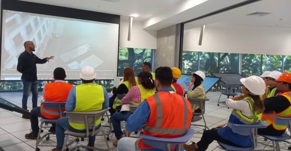 ESTUDIANTES TECNOLÓGICA 1