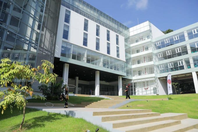 INAUGURAN CIUDAD DE LAS ARTES 6