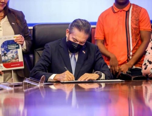 Presidente Cortizo Cohen firma decreto que aprueba el Plan Nacional de Accesibilidad Universal de Panamá