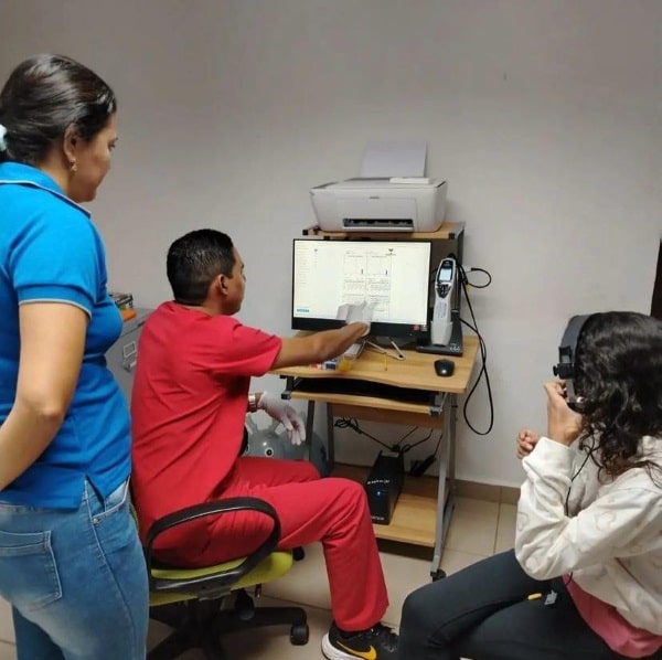 CREATOR: gd-jpeg v1.0 (using IJG JPEG v80), quality = 90