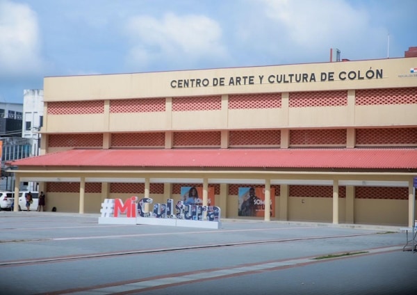 CENTRO DE ARTE Y CULTURA ABEL BRAVO 9