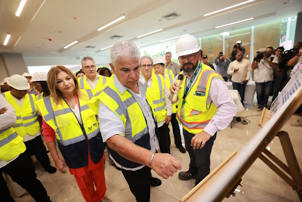 COLÓN PRESIDENTE MULINO 3