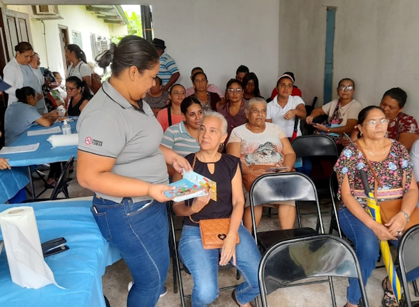 AMOR SOBRE RUEDAS LOS SANTOS 4