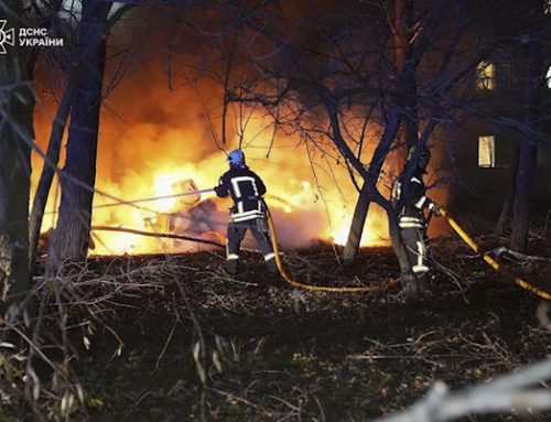 Más de 20 muertos y un centenar de heridos en varios ataques con misiles contra zonas residenciales de Odesa y Sumi