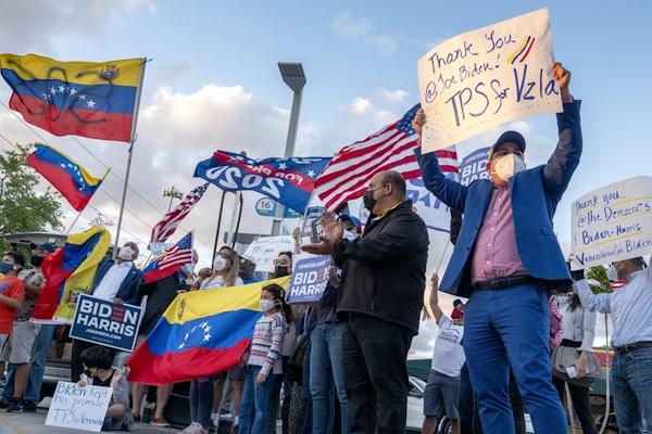 Trump revoca la extensión del TPS para venezolanos, que vence en septiembre de 2025