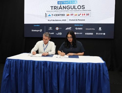 Aduanas firma Acuerdo de Cooperación con Strategos