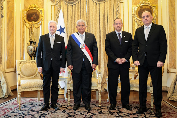 EMBAJADORES EN PRESIDENCIA ESLOVENIA 3