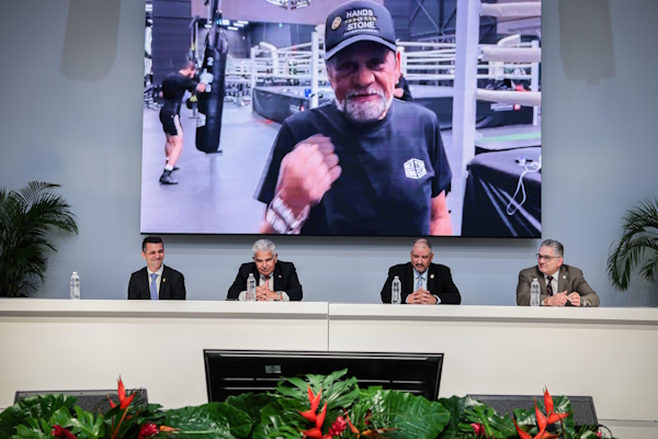 INAUGURACIÓN SALÓN FAMA 5