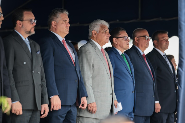 PRESIDENTE GRADUACIÓN AGENTES 6