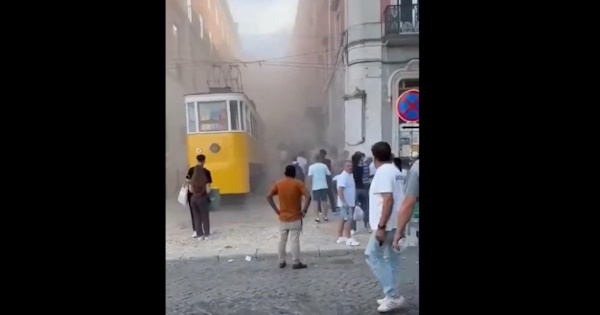 Varios muertos al descarrilar un famoso funicular turístico del centro de Lisboa