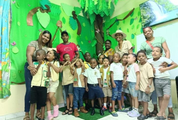 Niños de Parvulario y Kínder de la provincia de Colón, participan en «Taller de Safari Sensorial», realizado por el IPHE