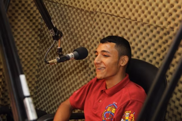 c987c898-ff0a-4016-9ca7-76af18cea9e0.jpg
