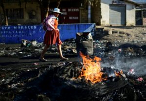 Llaman al diálogo en Bolivia