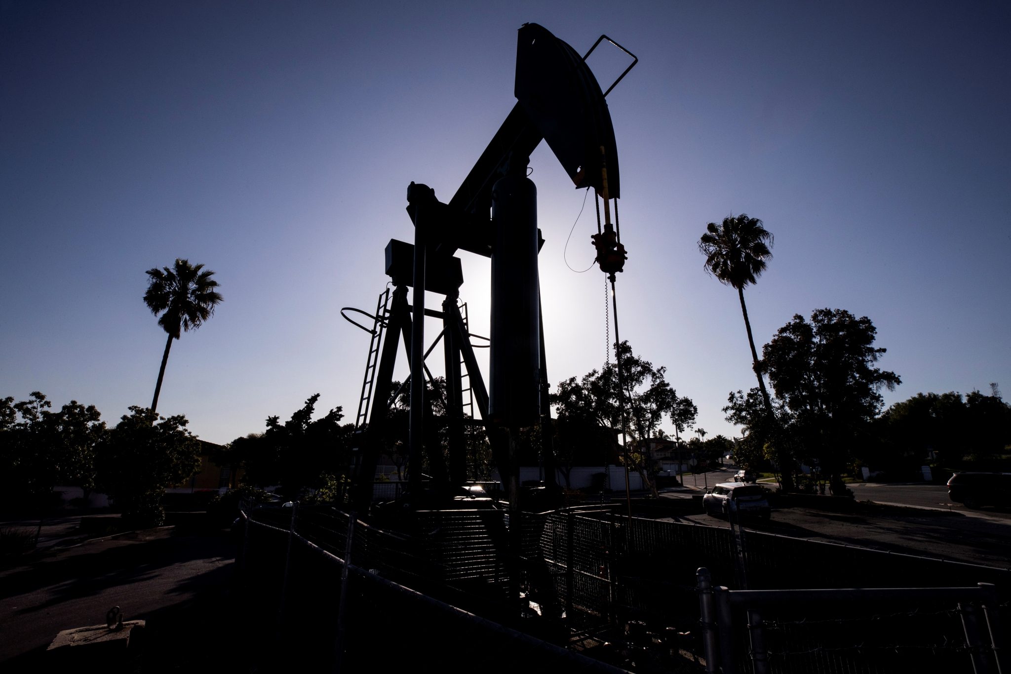 El petróleo de Texas abre con un alza del 2,01 %, hasta 60,95 dólares