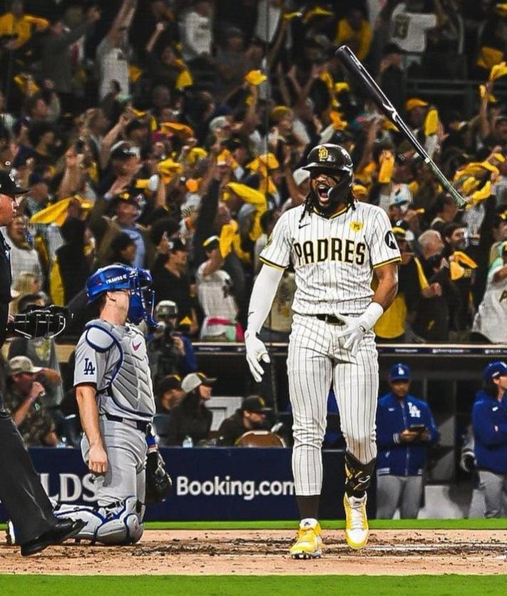 PADRES DE SAN DIEGO A UNA VICTORIA DE  LA SERIE DE CAMPEONATO