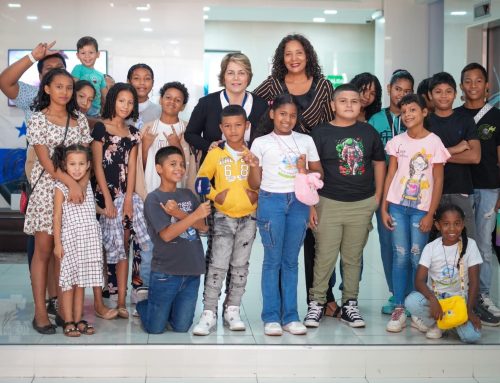 Niños de la Fundación “Mi Voz para tus Ojos” visitan SERTV