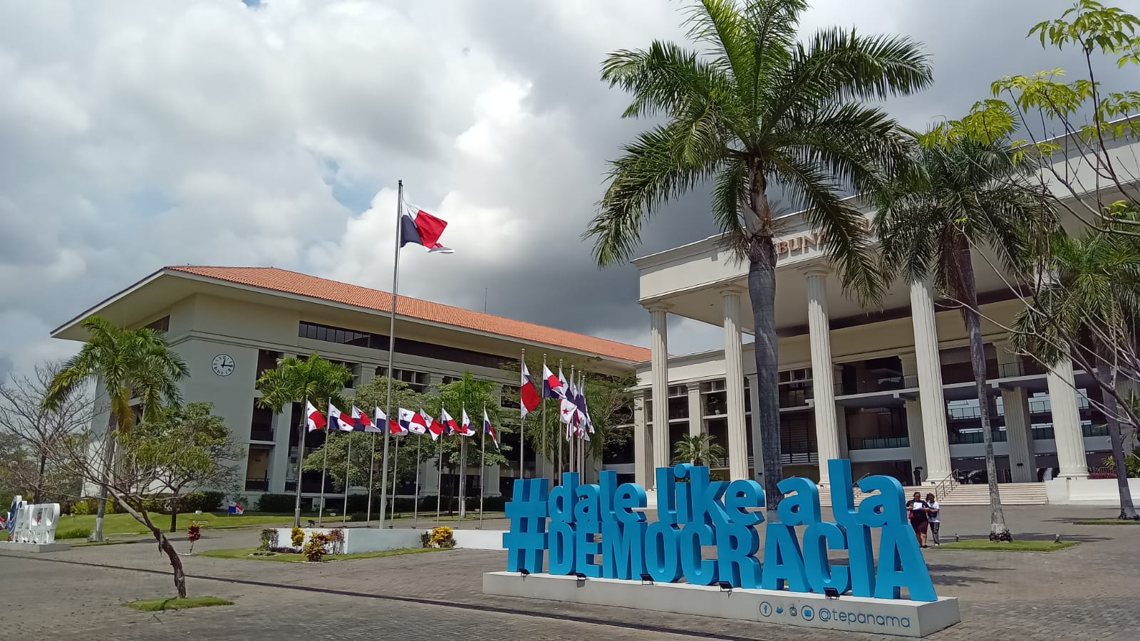 Contraloría General de la República ordena auditorias al Tribunal Electoral.