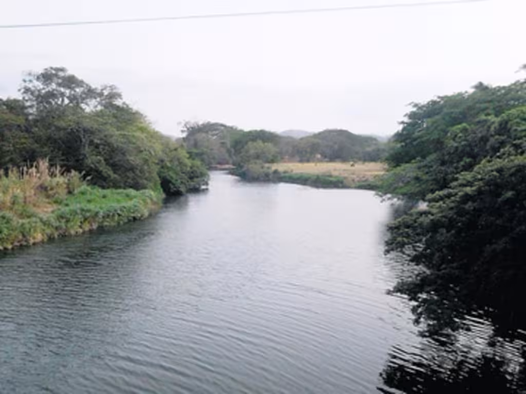 Detienen fuentes de contaminación del río la villa