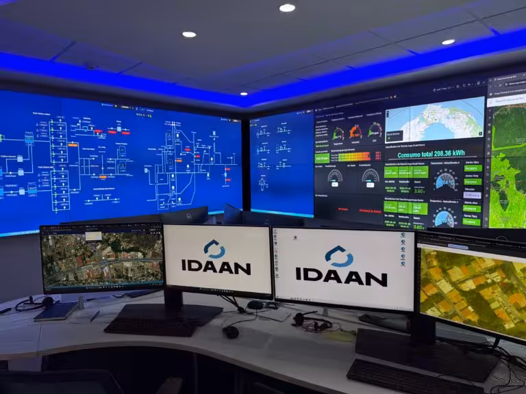 IDAAN refuerza modernización con sistemas de monitoreo remoto.