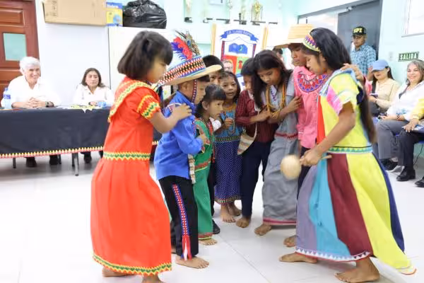 Visita en Llano Ñopo refuerza avances en comunidades indígenas.