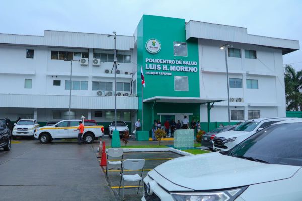 Equipamiento médico en Policentro mejora atención en Panamá.