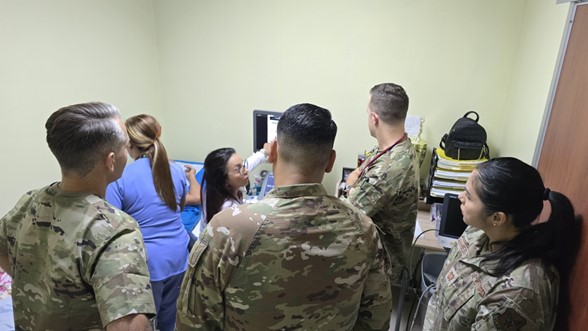 médicos EE.UU conocen los equipos