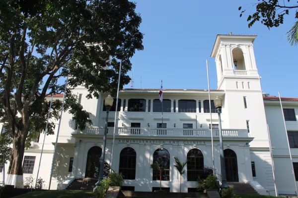 MINSA suspende actividad en Hotel de Playa.