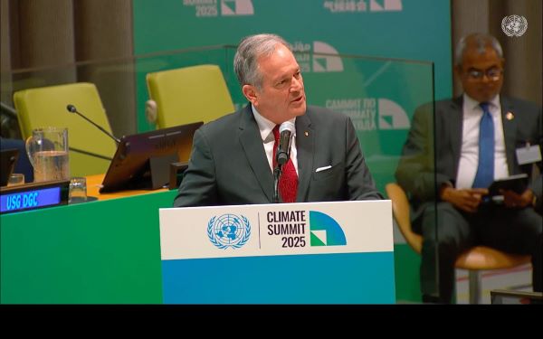 Ministro Navarro presenta iniciativa ambiental ante la ONU